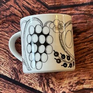 Arabia Paratiisi Mug